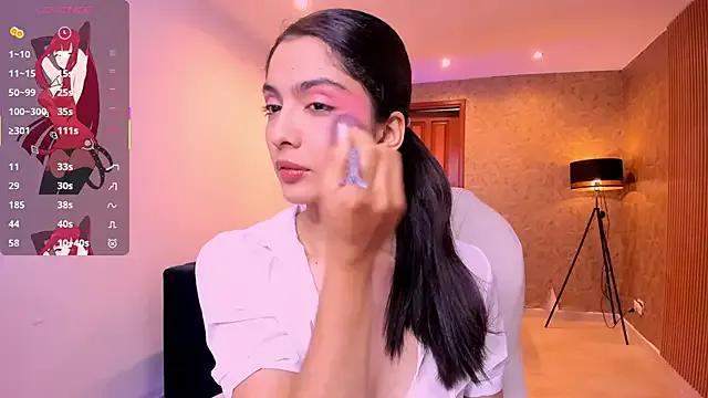 Freechat miiaa_evans on StripChat