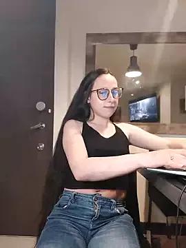 milena_23x on StripChat 