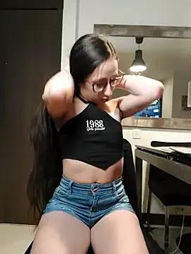 milena_23x on StripChat 