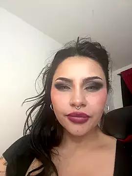 misslombana on StripChat 