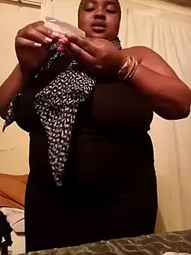 MissThickMelons on StripChat 
