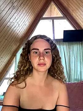 nemesidaM on StripChat 