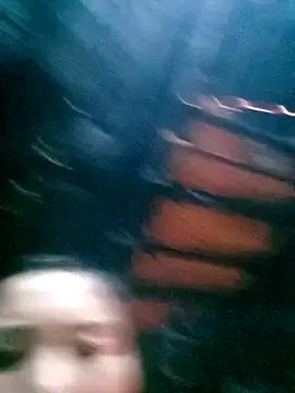 Freechat ngan-cute on StripChat