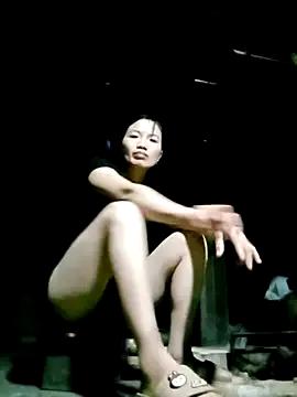 Freechat ngan-cute on StripChat