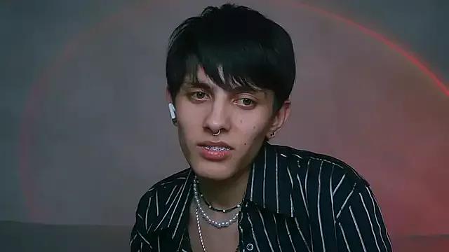 oli_vers on StripChat 