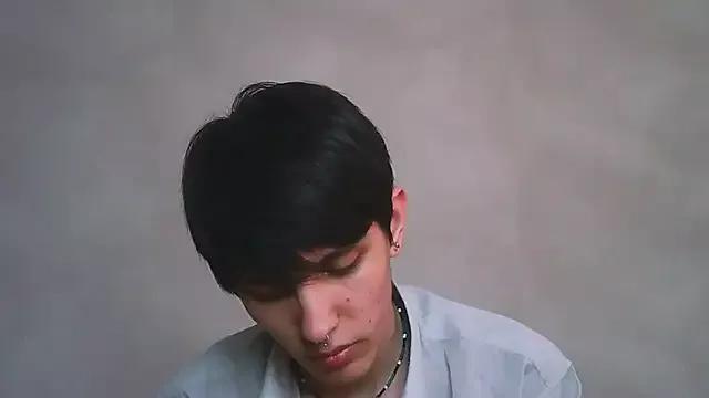 oli_vers on StripChat 