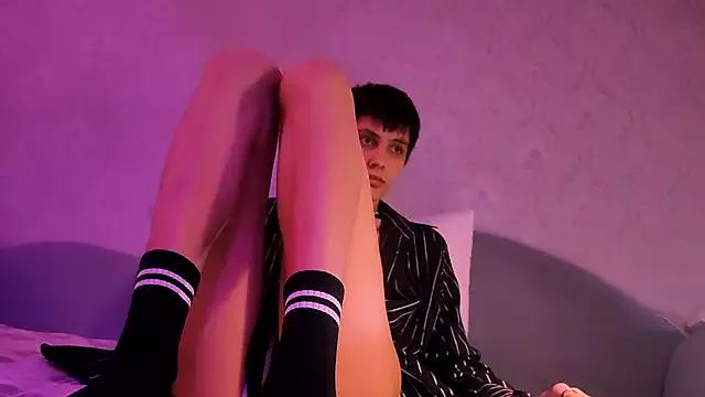 oli_vers on StripChat 