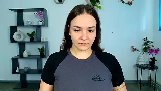 OliviaMontgomery on StripChat 