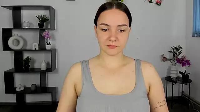 OliviaMontgomery on StripChat 