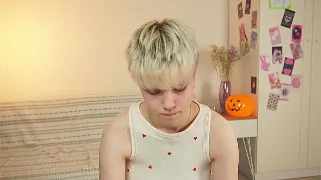 Checkout Puffimini, she wants to masturbate for you puffimini from StripChat