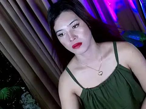 Queen_kendalx19 on StripChat 