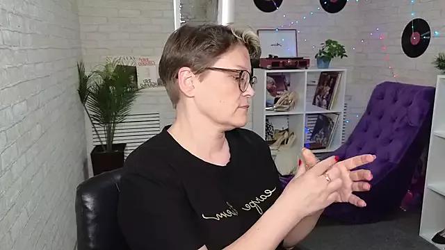 Rachel_Rocket on StripChat 