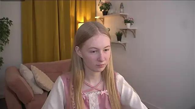 Rinavi on StripChat 