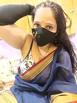 Freechat Rising_Smiler on StripChat