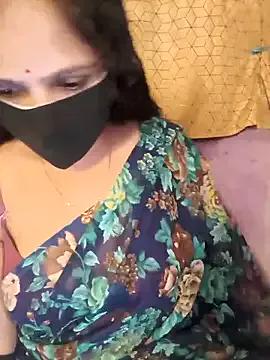 Freechat Rising_Smiler on StripChat