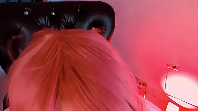 Samanta_cutee on StripChat 