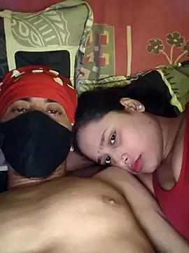 Group Seducing_couple on StripChat