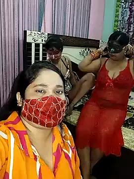 Try StripChat's Sexy_anaamika Sexy_anaamika from StripChat