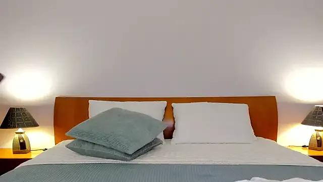 Freechat SimonaDeBeauvoir on StripChat