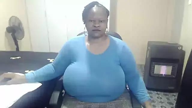 sweetnoziexx on StripChat 