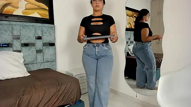 tamara_lovv on StripChat 