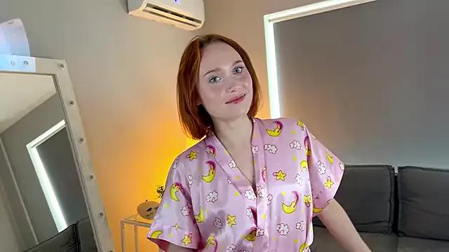 VanessaFoxi on StripChat 