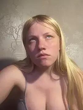 Victoria_ooo on StripChat 