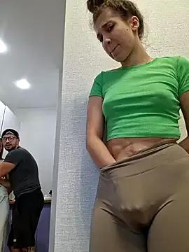 yourfavcouple_ from StripChat