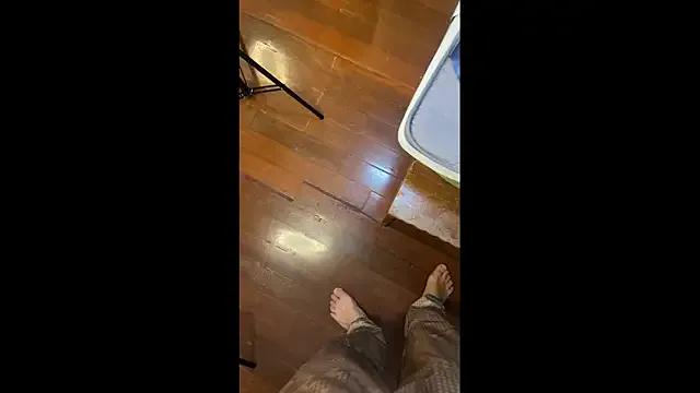 Slutty Zghn88 wants you to fuck their body now zghn88 from StripChat