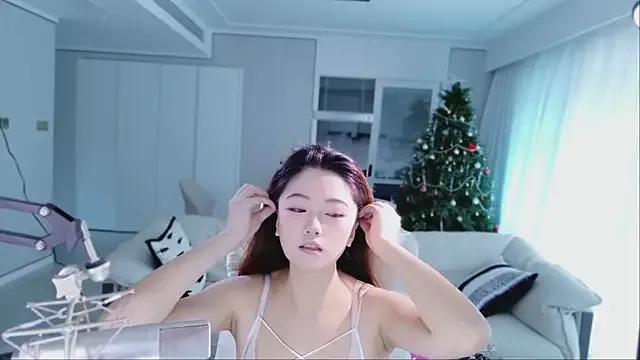 Freechat zz-175 on StripChat